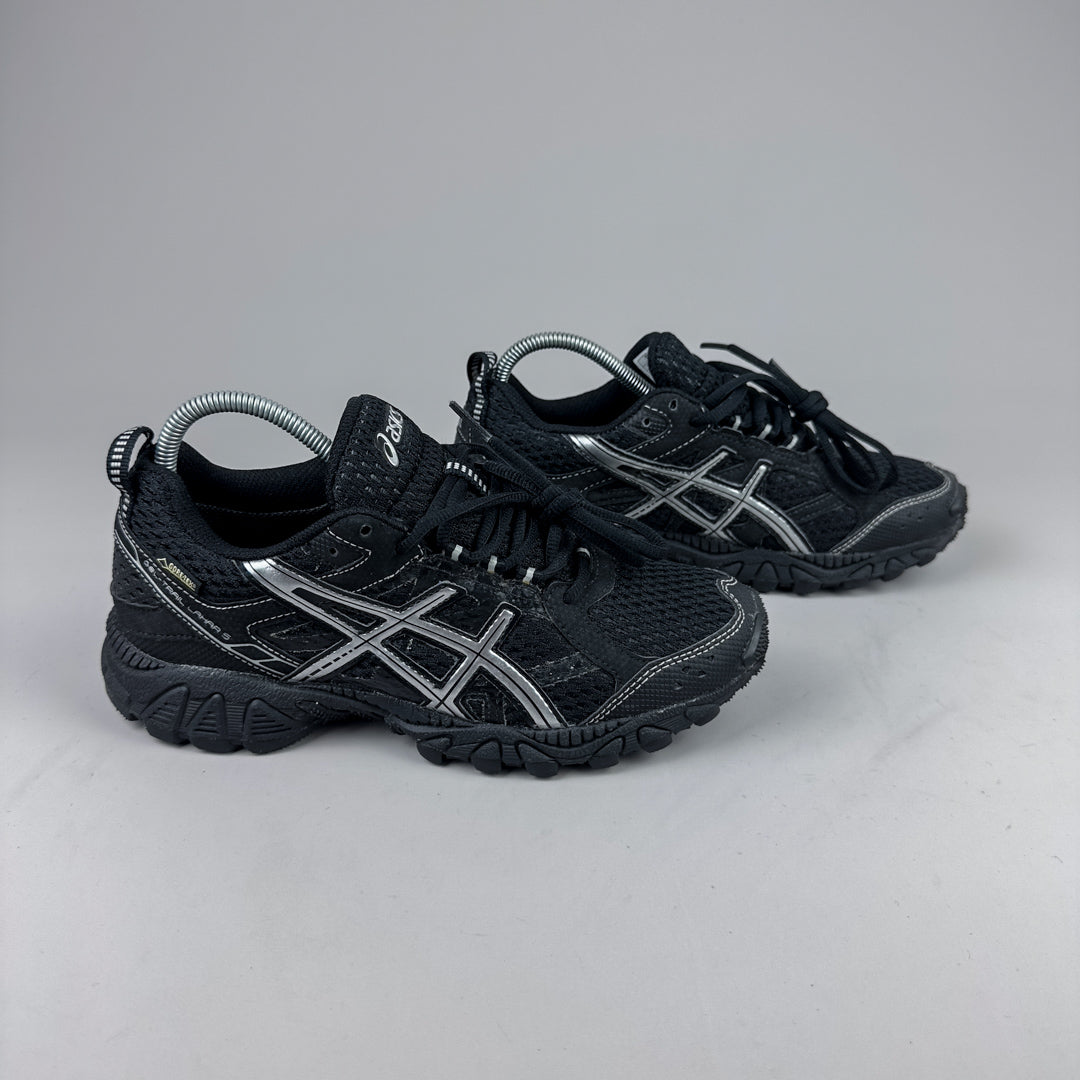 Asics lahar 5 online